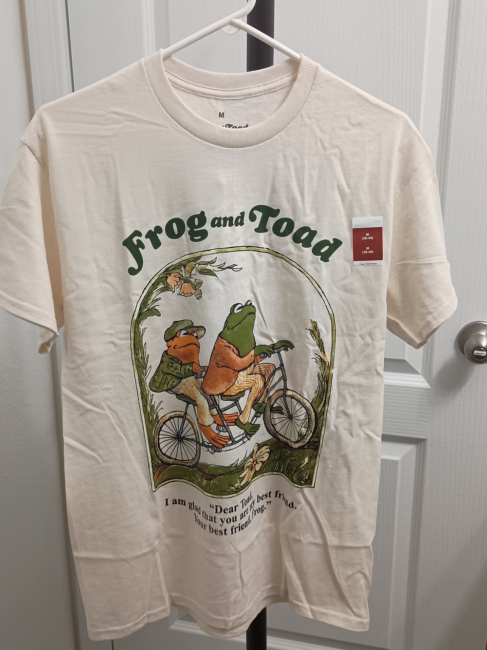 NWT Men's MEDIUM Frog And Toad Short Sleeve T Shirt Natural Color